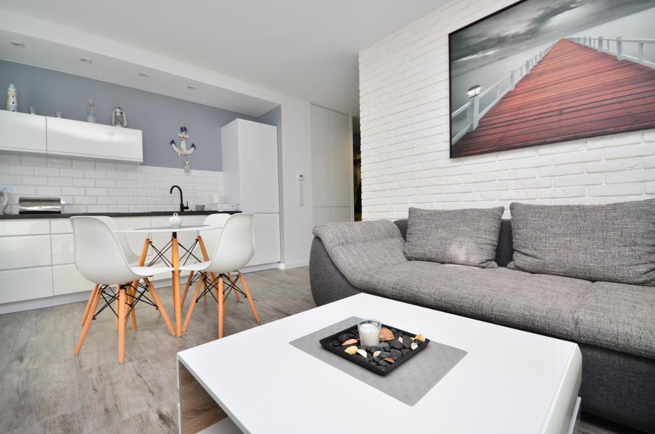 Apartment - - Lesne Tarasy - 45b/10 - 150 M Od Morza